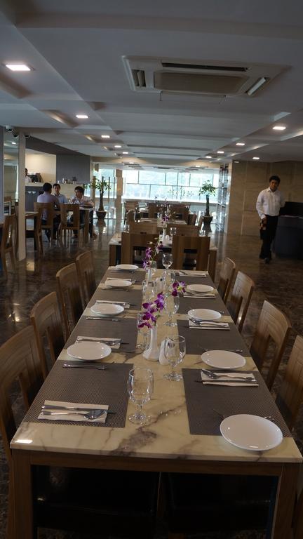 Hotel Parami Rangun Kültér fotó